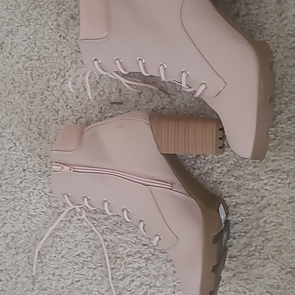 Rouge 3 1/2inch heel boots - Picture 2 of 4